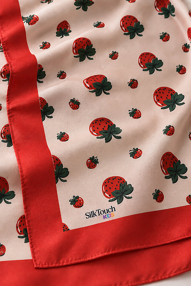 Kız Çocuk Berry Charm Desenli Kırmızı Soft Eşarp 80*80 cm - 2