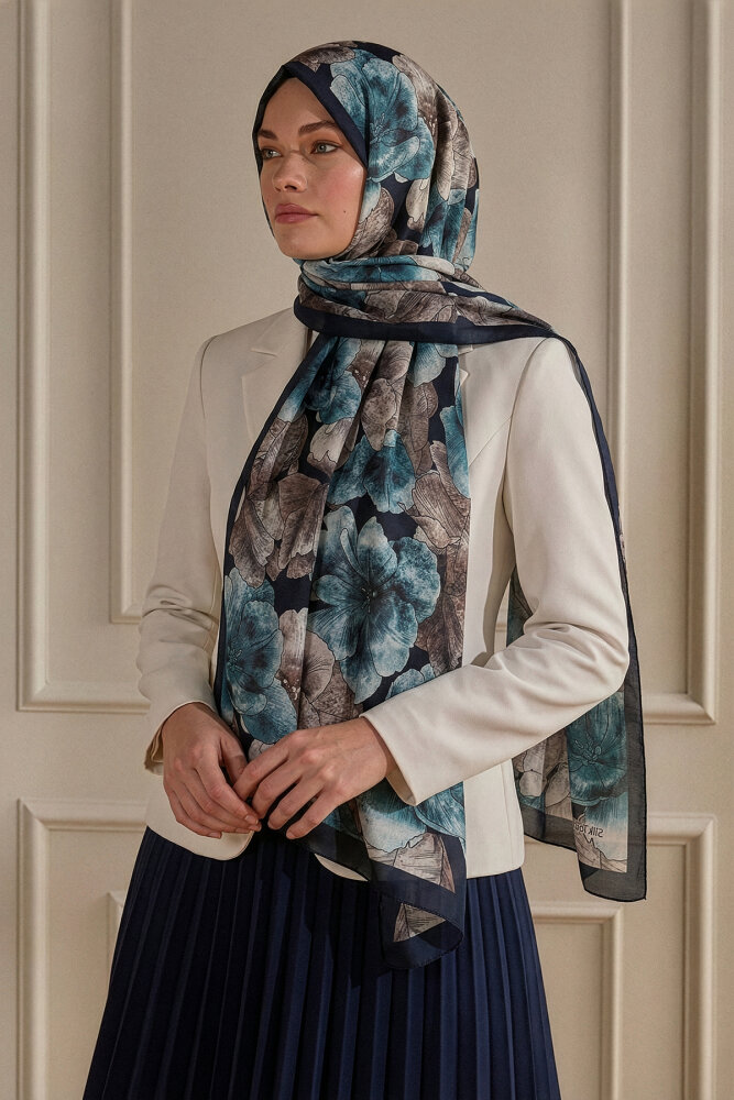 Mavi Çiçek Bahçesi Desenli Organik Şal - 1